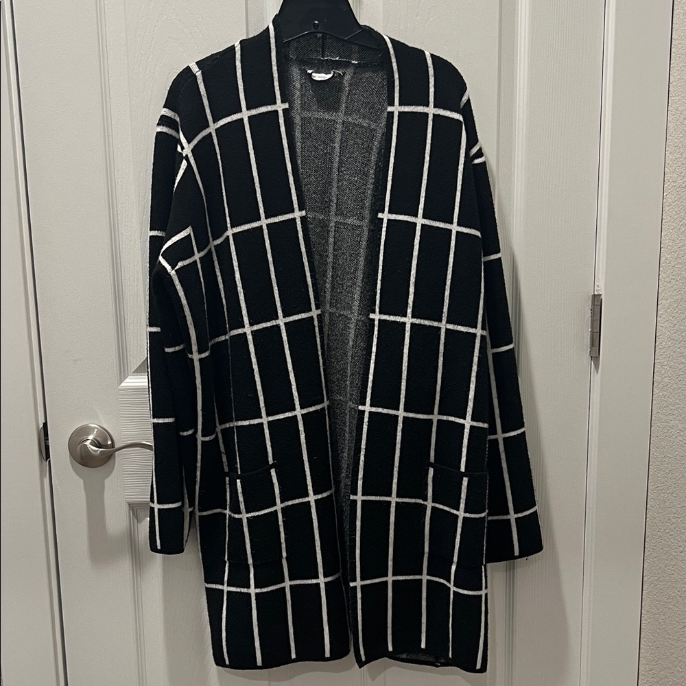 Nine West Grid Pattern Black Cardigan